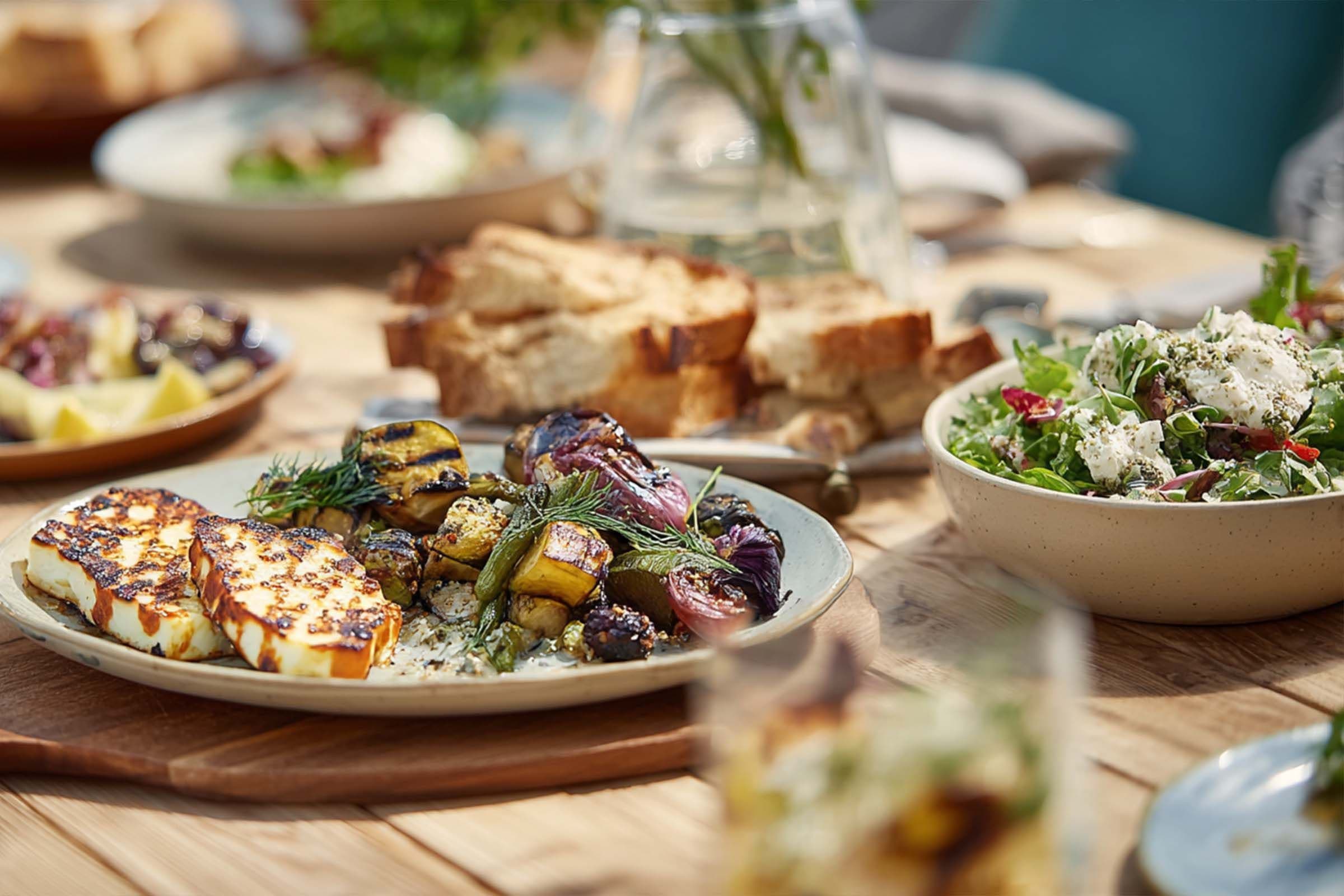 BBQ Magic – 7 einzigartige Beilagen für dein Grillfest