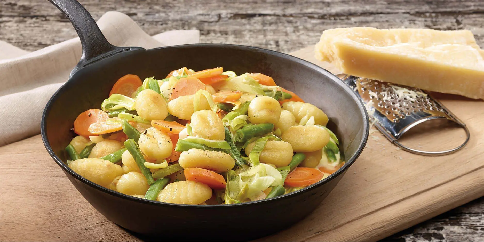 Gemüsepfanne mit Gnocchi