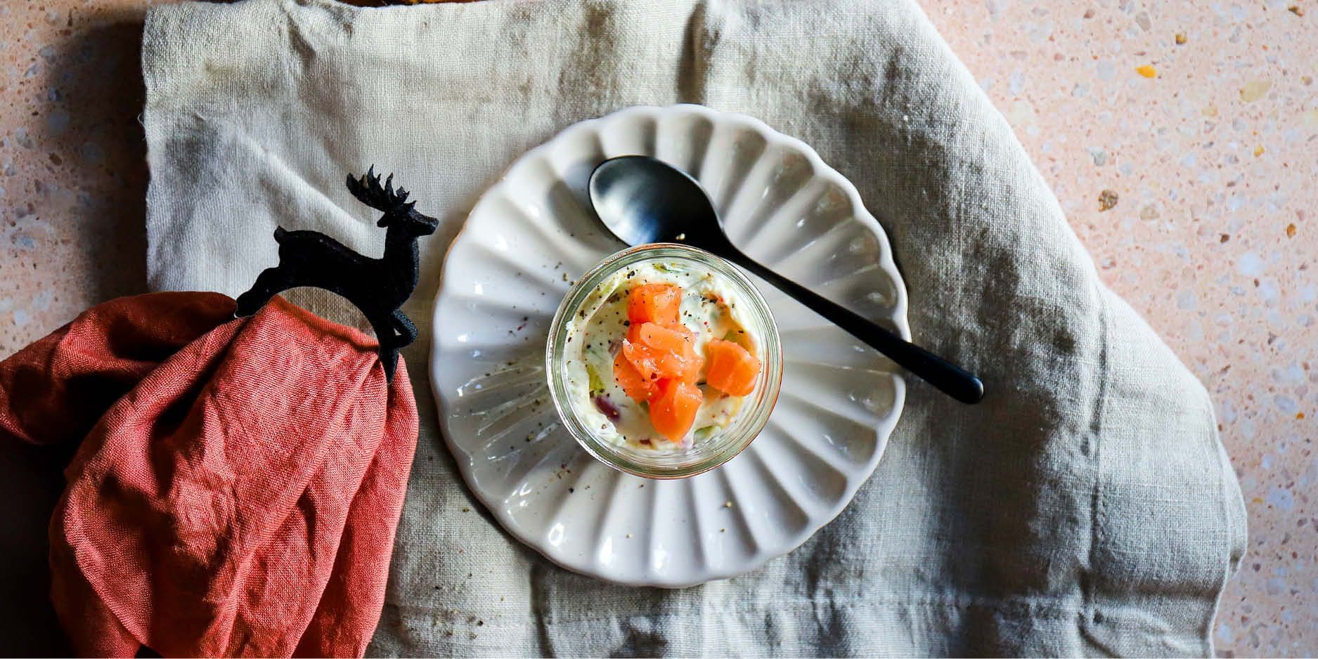 Tartare de saumon à l’avocat et au concombre