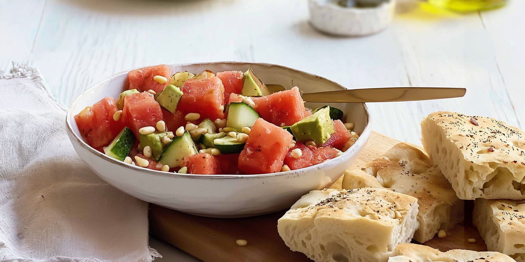 Salade de pastèque avec focaccia