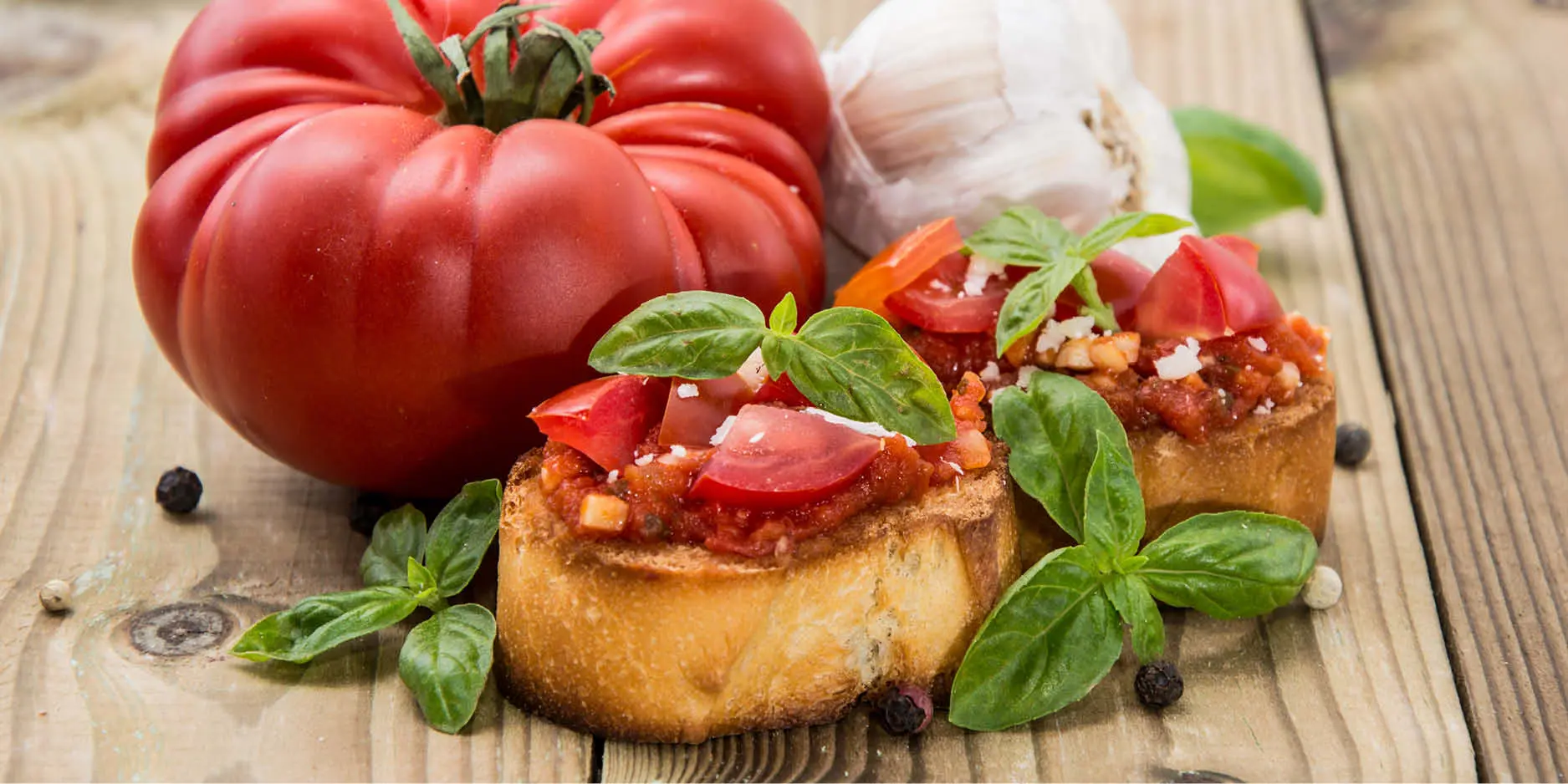 Bruschetta pesto pomodori