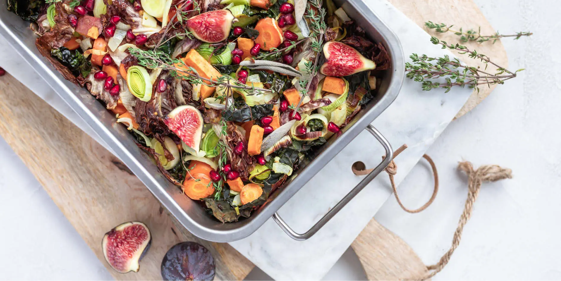 Buntes Ofengemüse mit Joghurt-Senf Dip