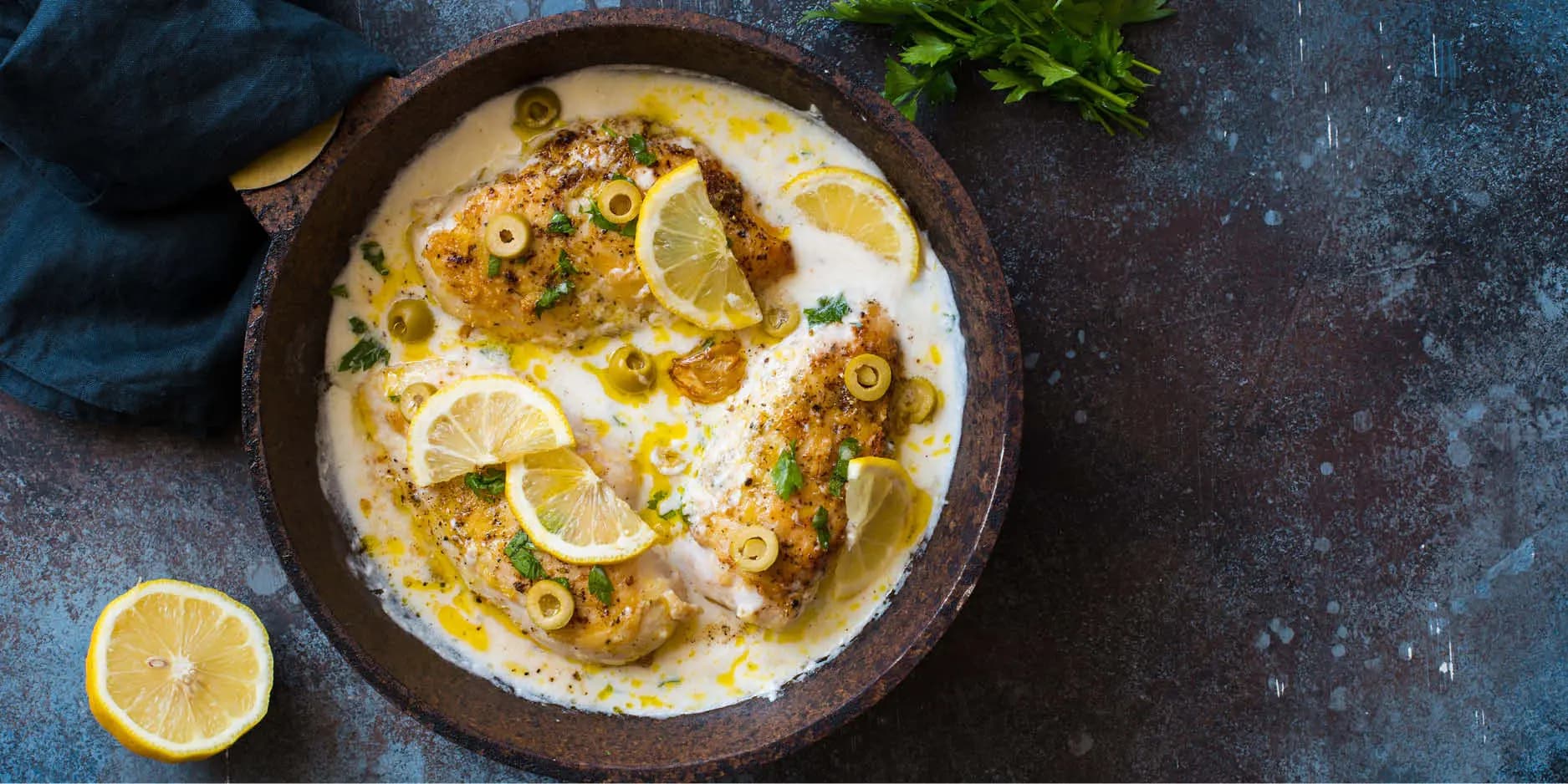 Poitrine de poulet gratinée à la sauce citron et crème