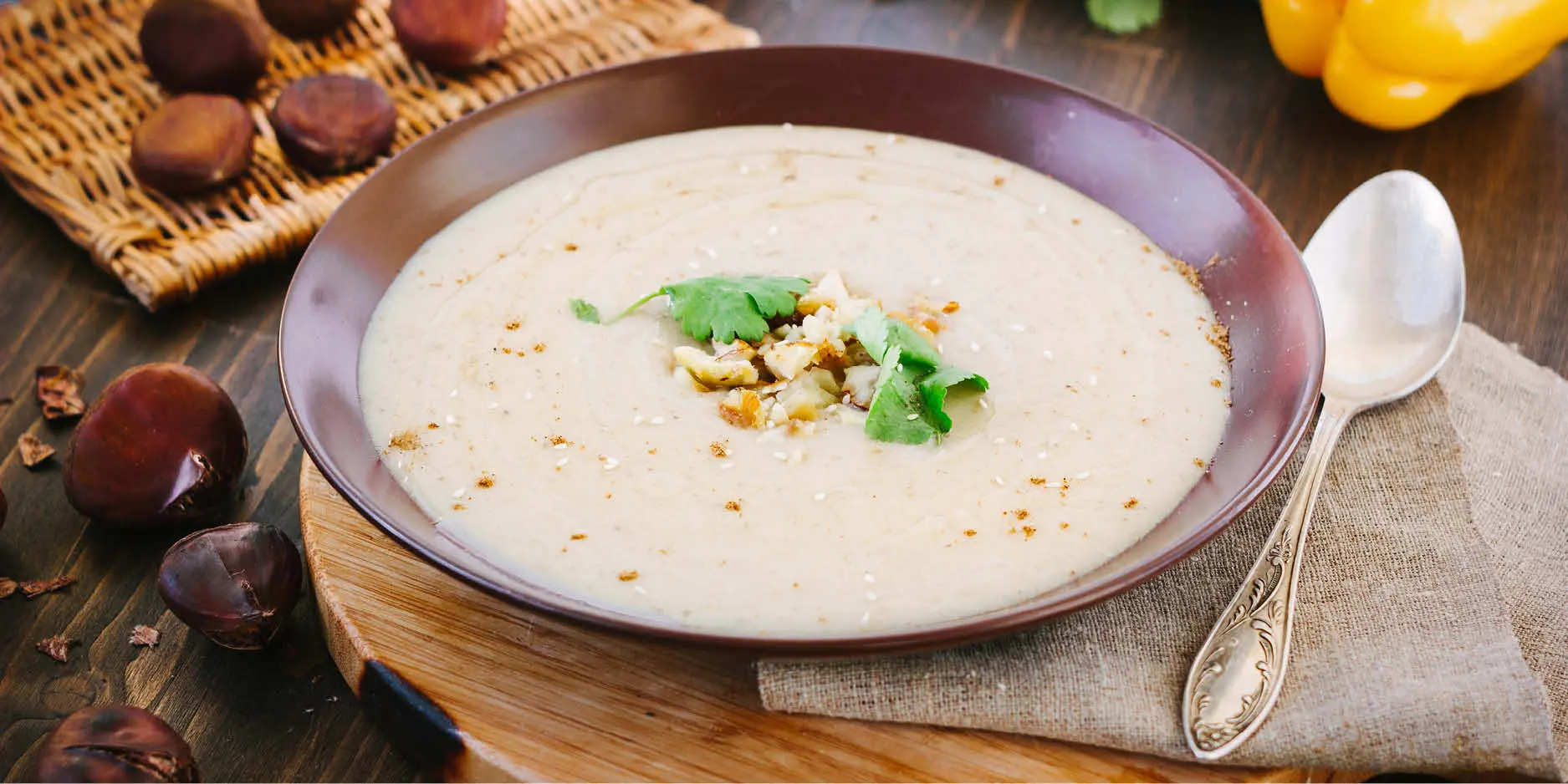 Marroni-Birnen Suppe mit Marroni-Crunch