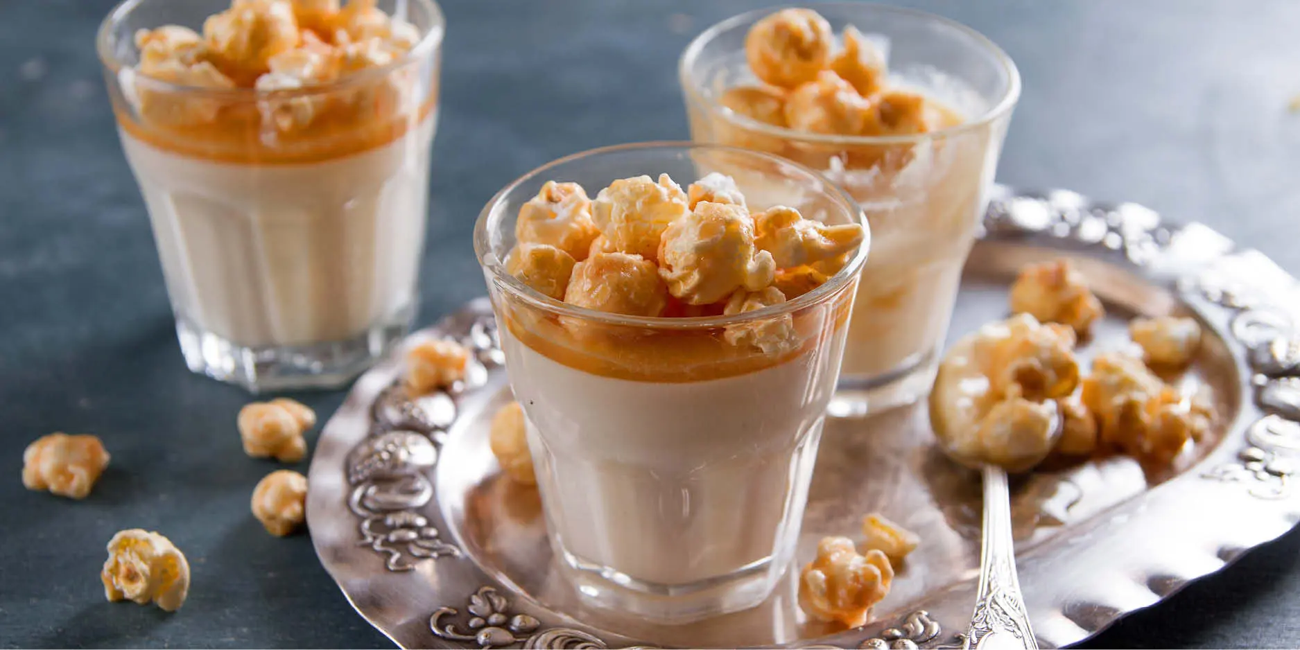 Panna Cotta mit Salted Caramel Popcorn