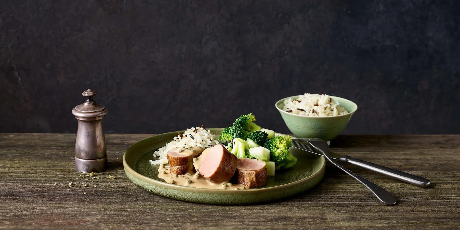 Filetto di maiale con salsa al pepe verde